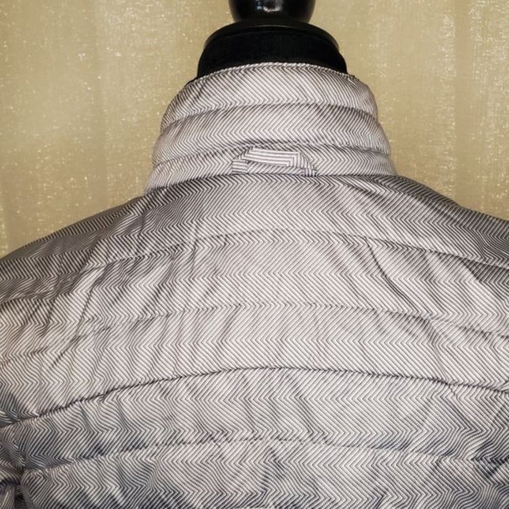 ZEROXPOSUR Women's Puffer Zip Up Jacket, Medium, Black & Gray - Picture 7 of 14
